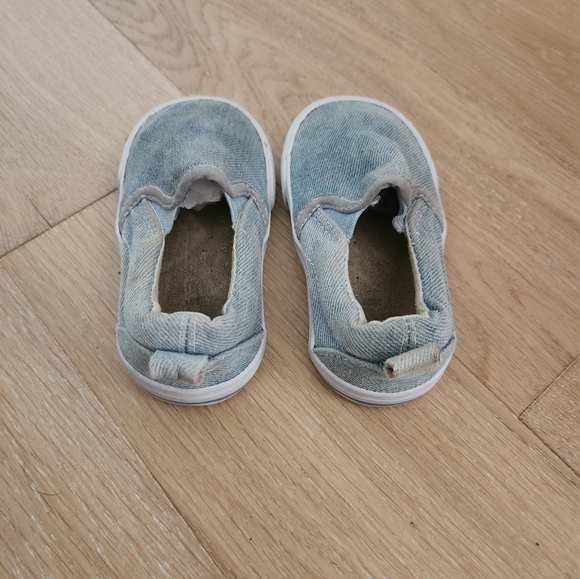 H&M | Denim slip on shoes - Picture 4 of 5